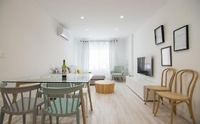 Amplio Y Moderno Apartamento En El Centro Granada